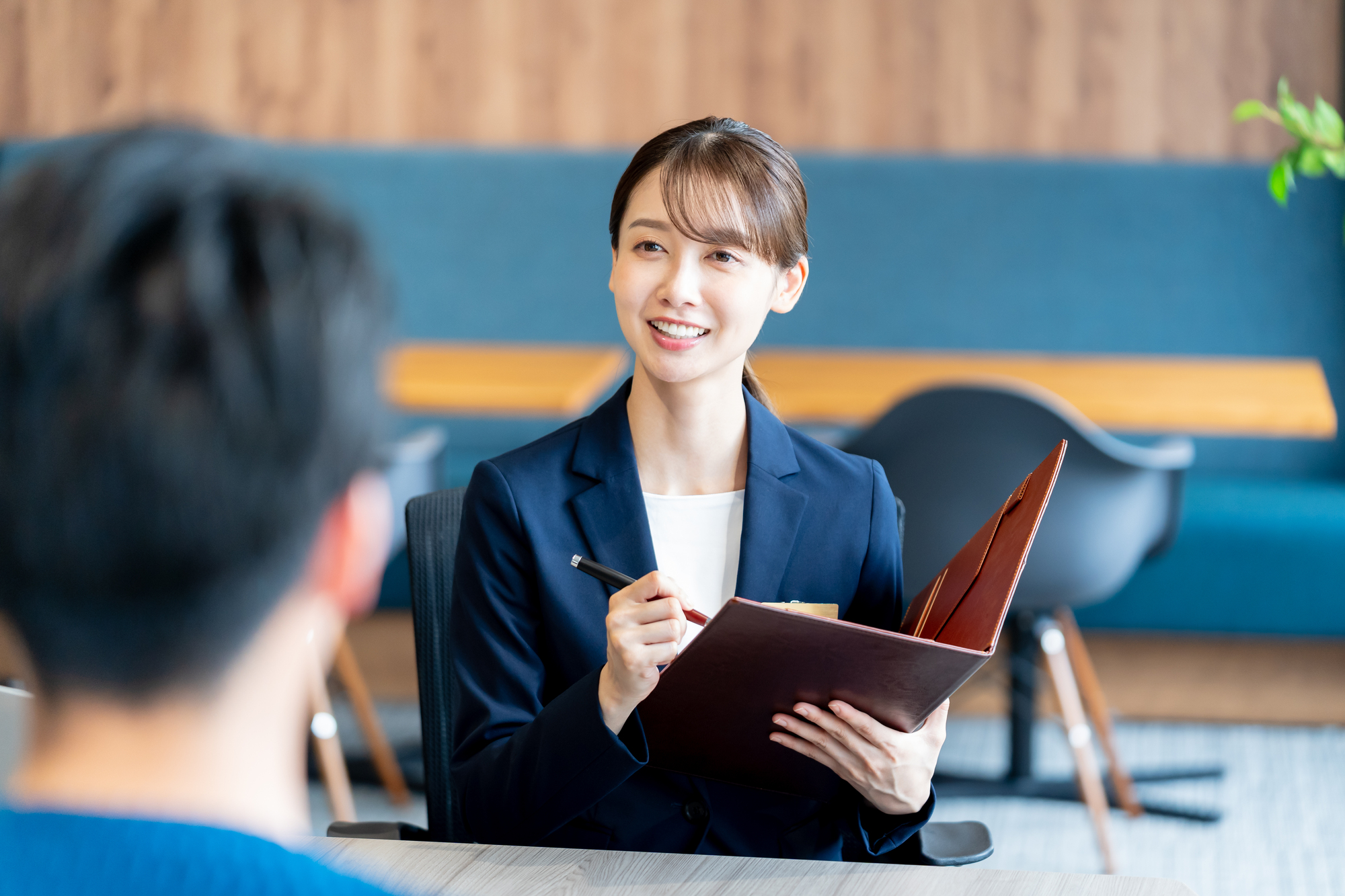 不動産一括査定に依存しない!自社HPから「売り反響」を安定して獲得するSEO戦略とブランディング