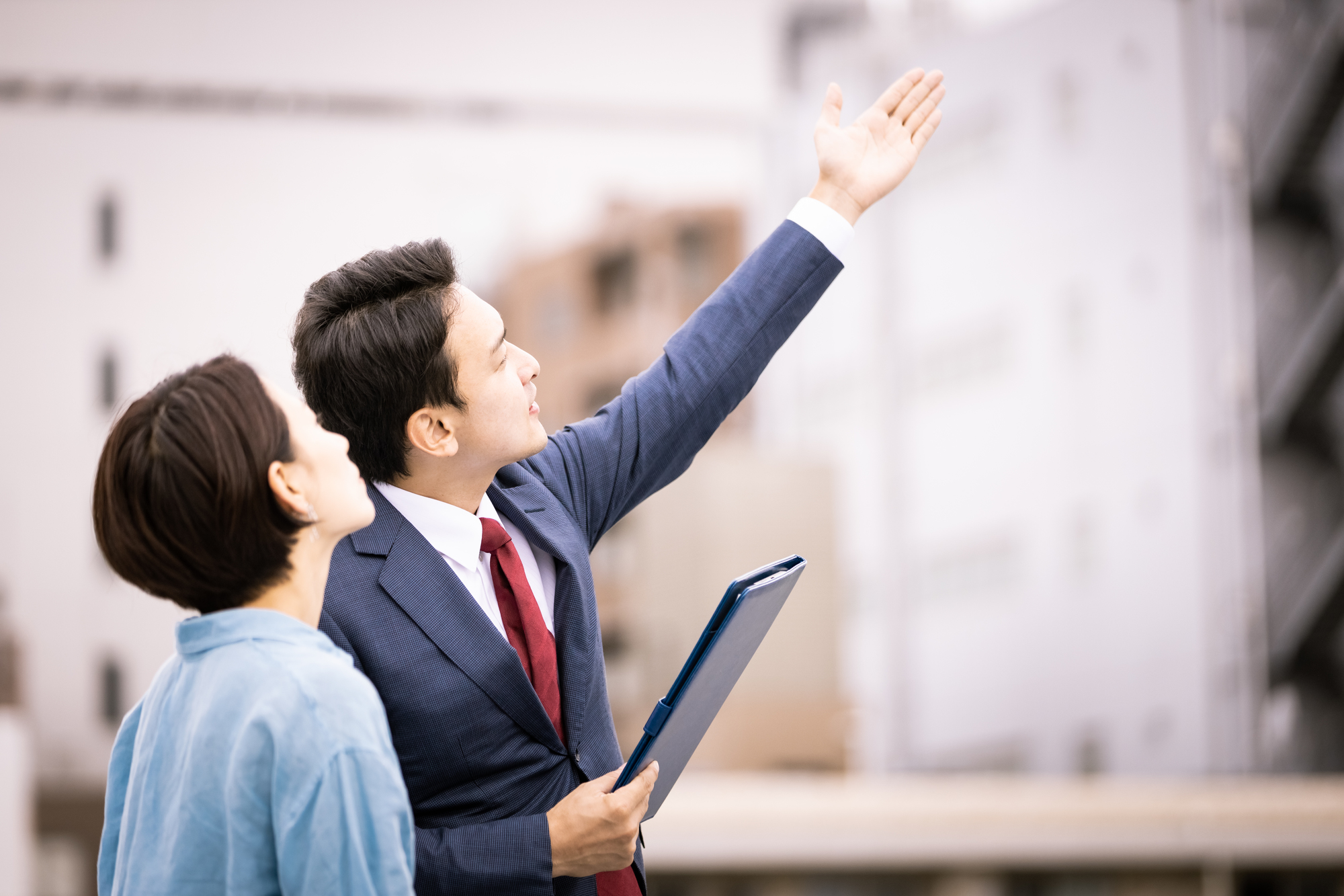 不動産机上査定は「価格」で差別化すべき?データが示す高値査定のリスクと勝つための戦略