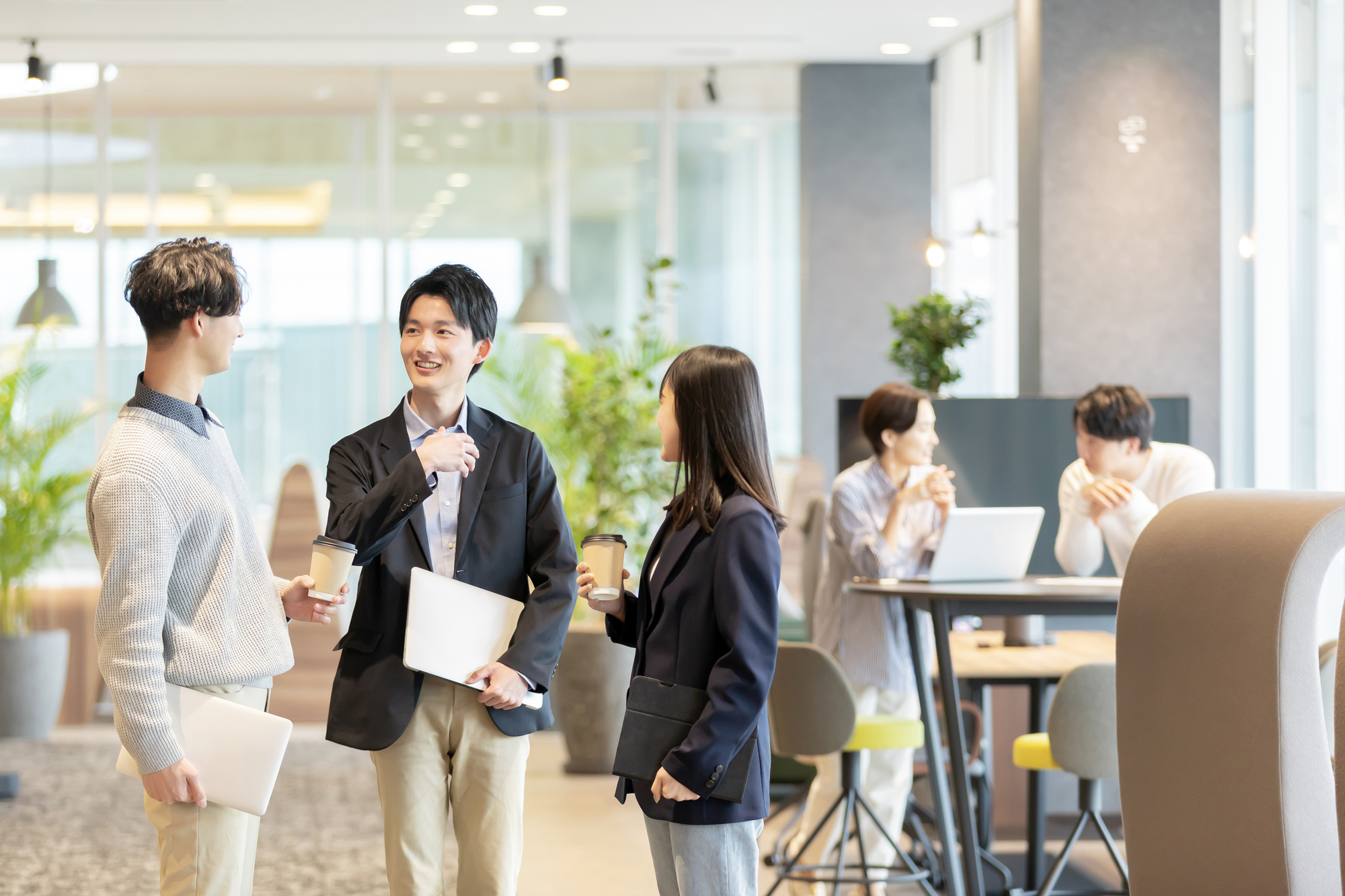 不動産一括査定の反響対応は「メールだけ」ではNG？効果が薄い理由と媒介獲得率を上げる「電話×メール」の追客戦略