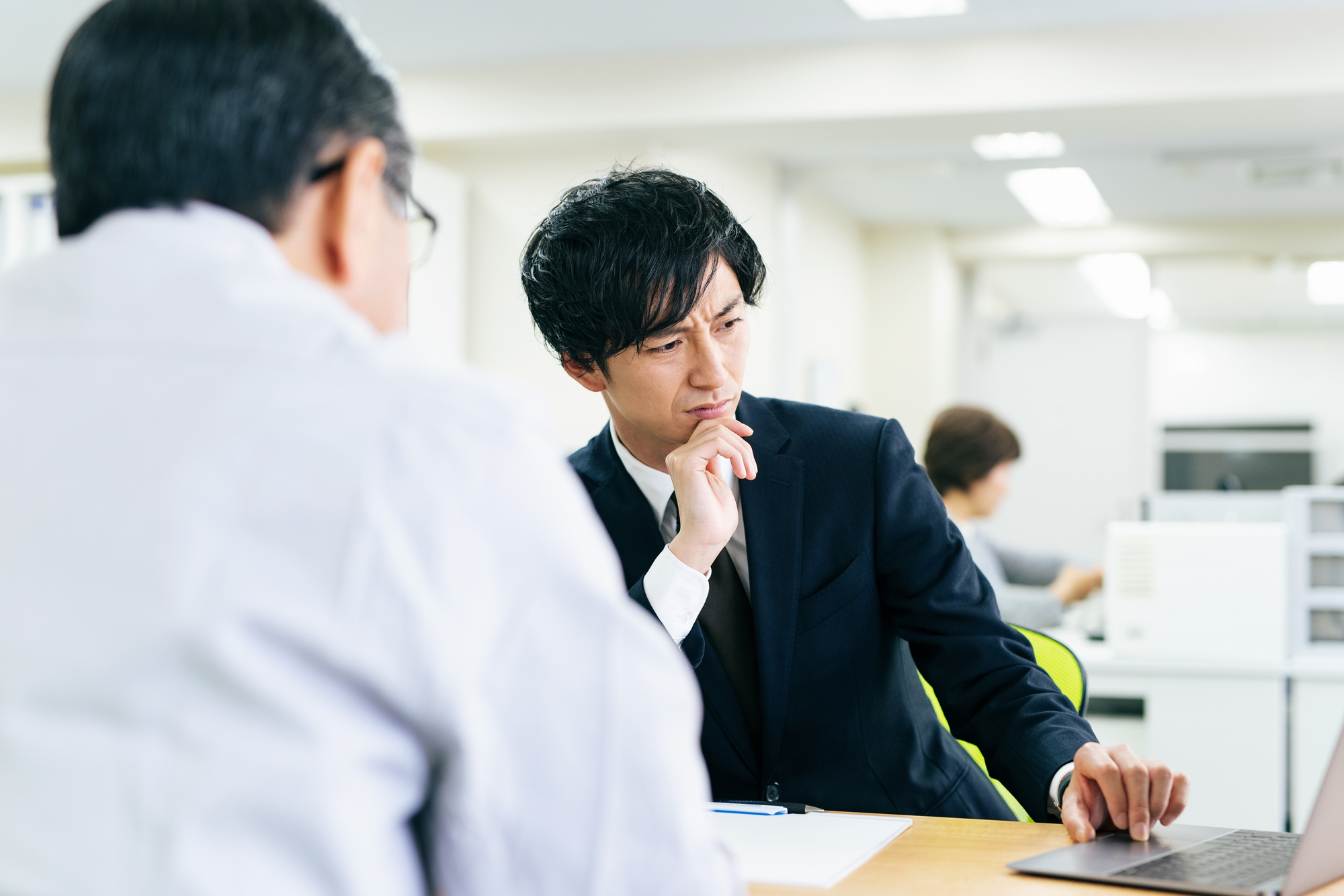 「災害エリアで値段がつかない…」一括査定で売却困難な物件の依頼が来た時の正しい断り方と見極め基準
